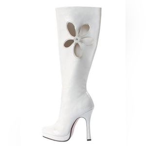 White Flower Boots with retro daisy cutout size 7, by Leg Avenue